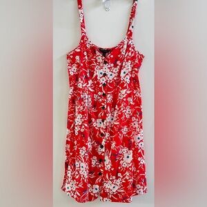 Banana Republic Fit & Flare 
Red/Orange Floral Dress NWT Size:MP Petite